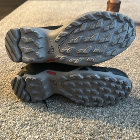 Adidas goretex hiking boots NEW 8.5 - Picture 2 of 5